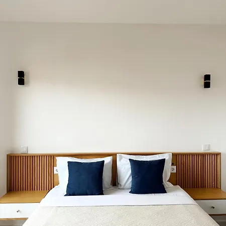 S A L - Village Flats * Canical (Madeira)