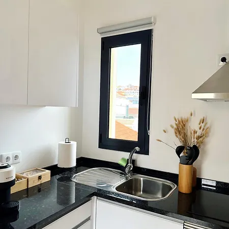 S A L - Village Flats *