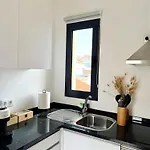 S A L - Village Flats *