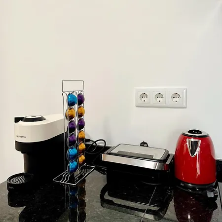 S A L - Village Flats * Canical (Madeira)